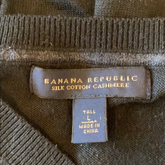 Banana Republic vneck sweater large (tall) - Picture 3 of 3